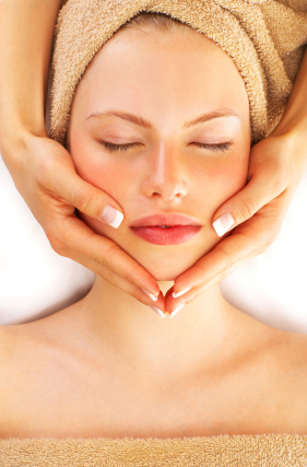 Natural Lift Face Massage
